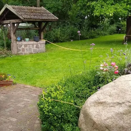 Kleine In Gross Mohrdorf Mit Terras By Interhome Bisdorf